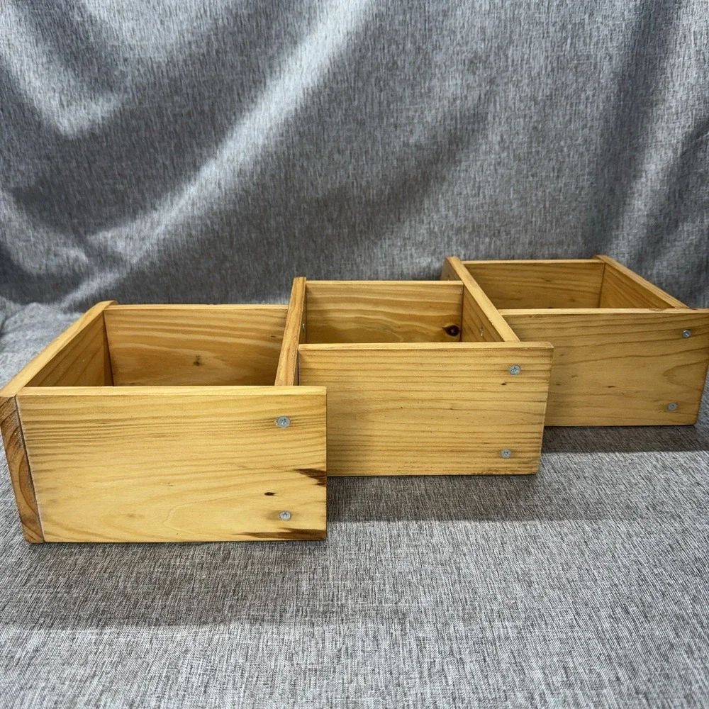 Vintage Wood Trinket Knick Knack Mug Hanging Display Wall Shelf Cut Out Heart